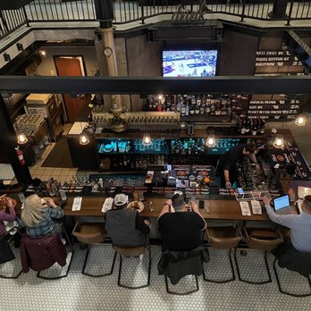 Steam Plant Restaurant & Brew Pub - The bar - Brewpubs Near Me - Spokane, Washington