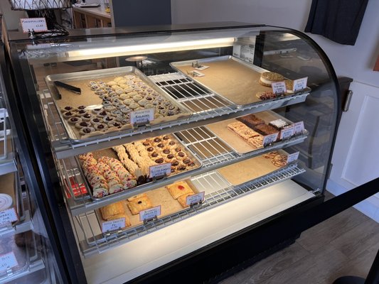 DeEtta's Bakery by null