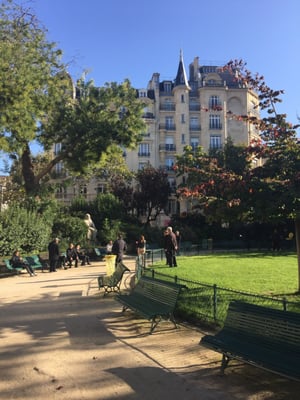 Square du Temple - Elie Wiesel by null