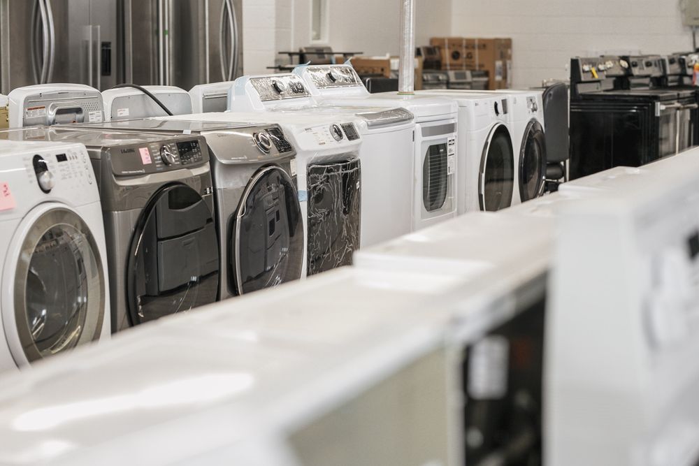 THE HOME STORE Updated September 2024 1980 Merivale Rd, Ottawa