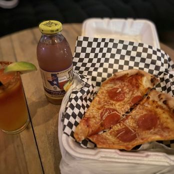 Luigi's Pizzeria - Pizza Near Me - Houston, Texas Luigi's Pizzeria - Pizza Near Me - Houston, Texas