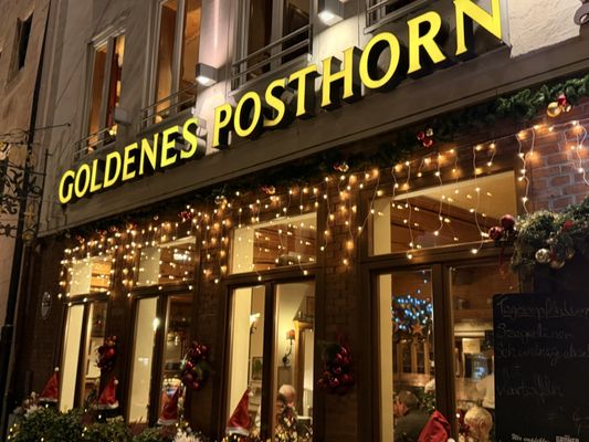 Goldenes Posthorn by null