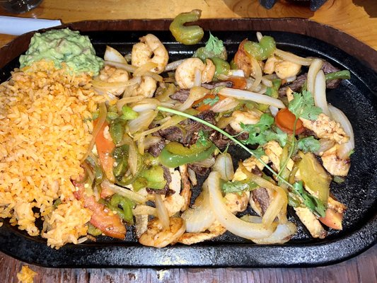 Los Tres Hermanos Restaurant by null