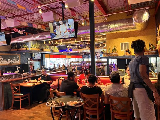 Mama Betty's Tex-Mex y Cantina by null