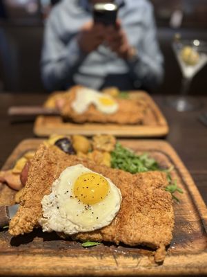 The Tavern at Lakeside by null