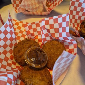 Star Crab - Crab cakes - Cajun/Creole Near Me - Los Angeles, California Star Crab - Crab cakes - Cajun/Creole Near Me - Los Angeles, California