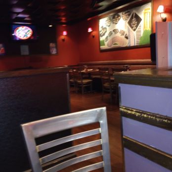 Flat Top Grill - Inside the restaurant - Asian Fusion Near Me - Chicago, Illinois Flat Top Grill - Inside the restaurant - Asian Fusion Near Me - Chicago, Illinois
