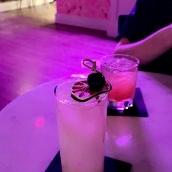 Roxanne’s - Cocktails - Cocktail Bars Near Me - Boston, Massachusetts Roxanne’s - Cocktails - Cocktail Bars Near Me - Boston, Massachusetts