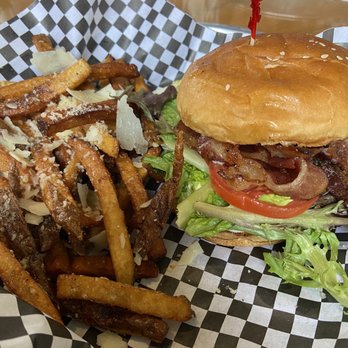 ROSALIES ROADHOUSE - Updated September 2025 - 41 Photos & 70 Reviews ...