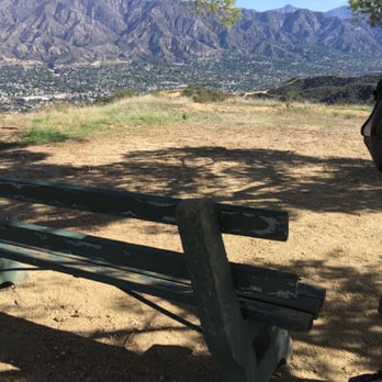 La Tuna Canyon Park - Parks Near Me - Sun Valley, California La Tuna Canyon Park - Parks Near Me - Sun Valley, California