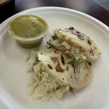 Mama T's Mexican Kitchen - bean and cheese gorditas - Mexican Near Me - Walled Lake, Michigan Mama T's Mexican Kitchen - bean and cheese gorditas - Mexican Near Me - Walled Lake, Michigan
