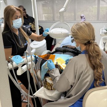 Roxana Salem, DDS - Salem Dentistry - We are committed to ensuring every patient feels comfortable and well cared for during their visit. - General Dentistry Near Me - Long Beach, California Roxana Salem, DDS - Salem Dentistry - We are committed to ensuring every patient feels comfortable and well cared for during their visit. - General Dentistry Near Me - Long Beach, California