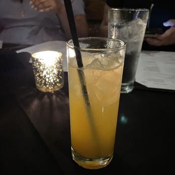 Bellini's Ristorante & Bar - Peach mocktail - Steakhouses Near Me - Birmingham, Alabama Bellini's Ristorante & Bar - Peach mocktail - Steakhouses Near Me - Birmingham, Alabama