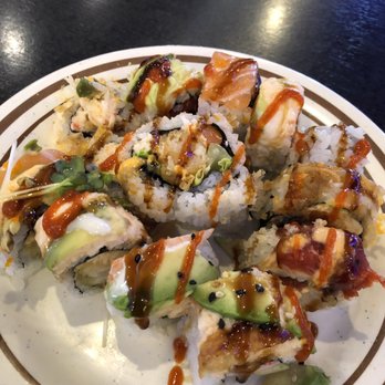 Kami Buffet & Grill - First sushi plate. Imitation crab, shrimp tempura, avocado, spicy tuna, eel, baked rolls, veggie rolls, etc! - Buffets Near Me - Rosemead, California Kami Buffet & Grill - First sushi plate. Imitation crab, shrimp tempura, avocado, spicy tuna, eel, baked rolls, veggie rolls, etc! - Buffets Near Me - Rosemead, California