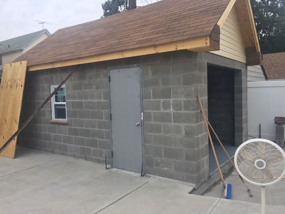 Slide of Pak-Tech Construction