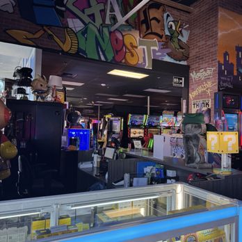 Game Nest Arcade - Front counter - Arcades Near Me - Las Vegas, Nevada Game Nest Arcade - Front counter - Arcades Near Me - Las Vegas, Nevada