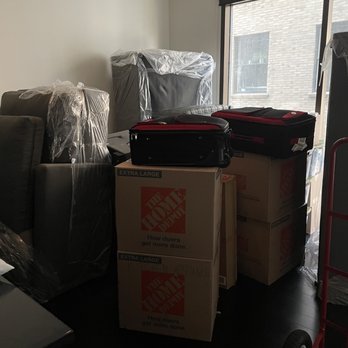 4US Moving - Boxes - Movers Near Me - Los Angeles, California