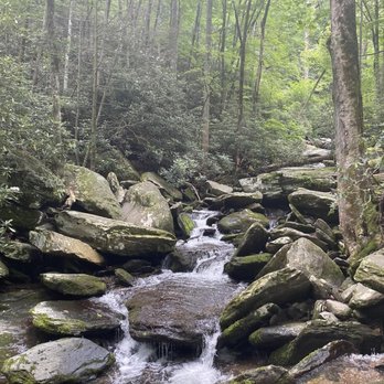 Catawba Falls - Hiking Near Me - Old Fort, North Carolina Catawba Falls - Hiking Near Me - Old Fort, North Carolina