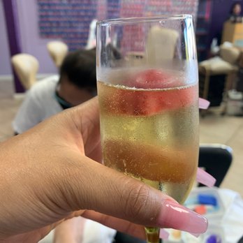 Bella 2 nail spa - Champagne - Nail Salons Near Me - Dublin, California