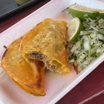 Guerito’s Red Tacos - Food Trucks Near Me - San Antonio, Texas