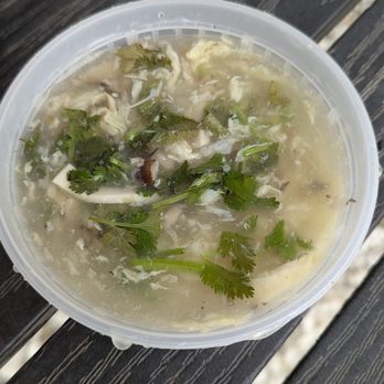 DASHI Sichuan Kitchen & Bar - Boujee Egg Drop Soup 西湖牛肉羹 - Szechuan Near Me - San Antonio, Texas DASHI Sichuan Kitchen & Bar - Boujee Egg Drop Soup 西湖牛肉羹 - Szechuan Near Me - San Antonio, Texas