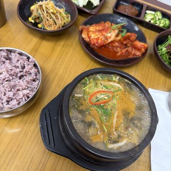 Goopojib - Abalone Mudfish Soup / 鲍鱼泥鳅汤 , 전복추어탕 - Korean Near Me - Los Angeles, California Goopojib - Abalone Mudfish Soup / 鲍鱼泥鳅汤 , 전복추어탕 - Korean Near Me - Los Angeles, California