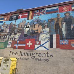 Union Gospel Mission of Grays Harbor - Mural on the side of the building