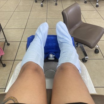 Teamwork Nail Spa - Deluxe Pedi - Nail Salons Near Me - Pleasant hill, California Teamwork Nail Spa - Deluxe Pedi - Nail Salons Near Me - Pleasant hill, California
