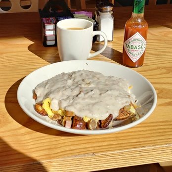 Ginger Sue's - The Gravy Scramble - Breakfast & Brunch Near Me - Liberty, Missouri