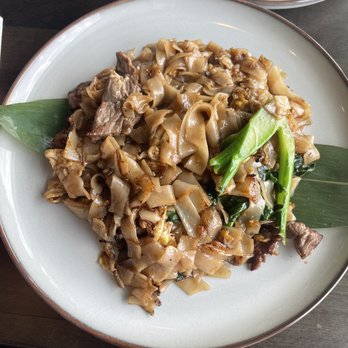 Mali Thai - Pad Se-Ew Dish - Thai Near Me - Jacksonville, Florida Mali Thai - Pad Se-Ew Dish - Thai Near Me - Jacksonville, Florida