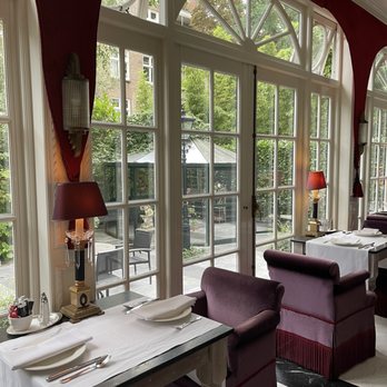 Apollofirst - Dining area - Hotels Near Me - Amsterdam, New Hampshire