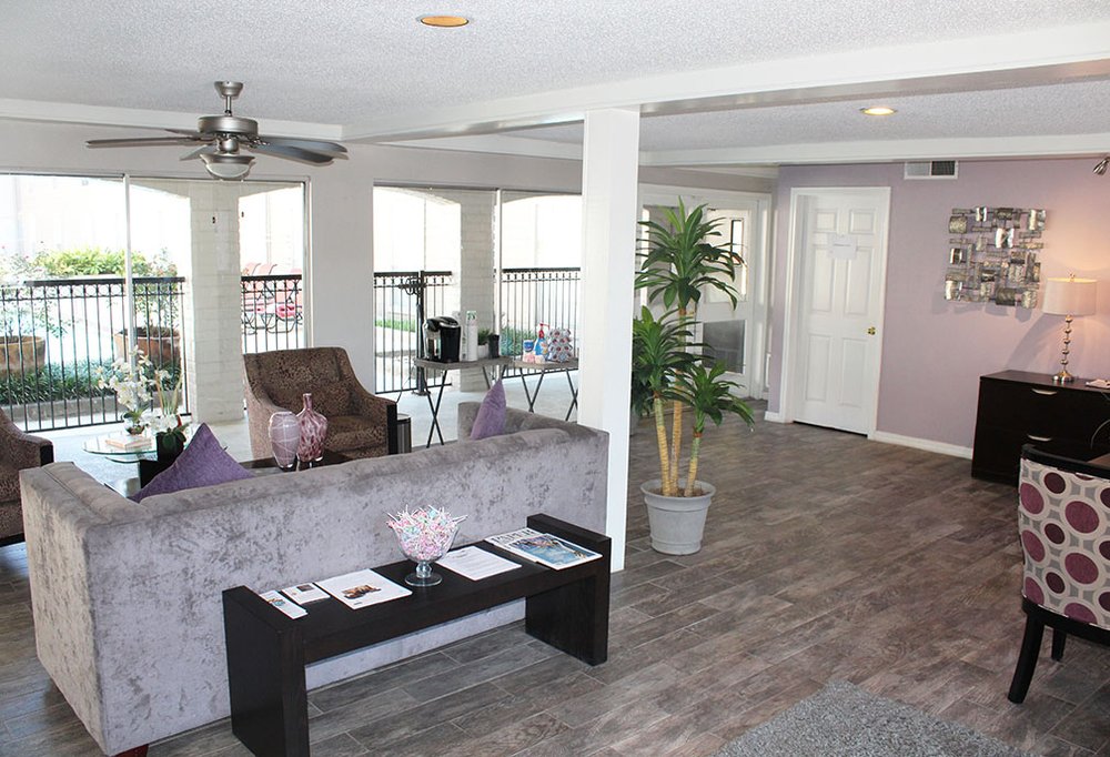 AVALON SQUARE Updated September 2024 49 Photos 2400 Westheimer Rd