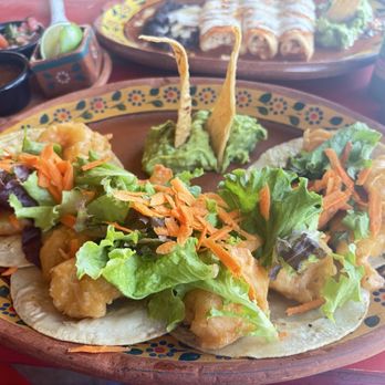 Cuates y Cuetes - Battered shrimp tacos with guacamole - Mexican Near Me - Puerto Vallarta, JAL Cuates y Cuetes - Battered shrimp tacos with guacamole - Mexican Near Me - Puerto Vallarta, JAL