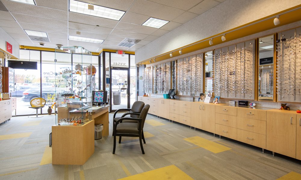 GALE’S VISION CARE Updated September 2024 34 Photos & 10 Reviews 33541 Aurora Rd, Solon