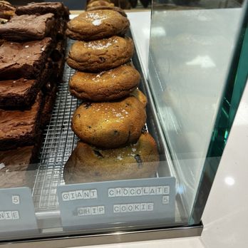 Tommy and Atticus - Giant chocolate chip cookie - Bakeries Near Me - Redondo Beach, California Tommy and Atticus - Giant chocolate chip cookie - Bakeries Near Me - Redondo Beach, California