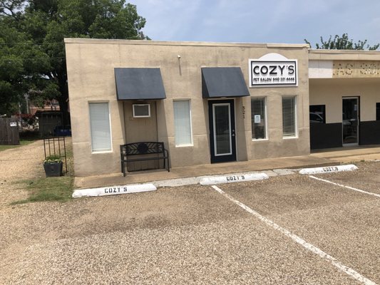 Cozy's Pet Salon