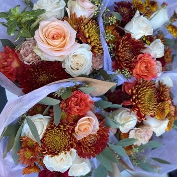 Blissful Blooms - Fall floral bouquets - Florists Near Me - Aurora, Illinois