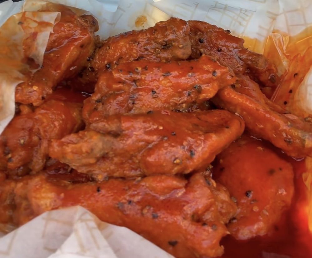 Food from Wing Station BG