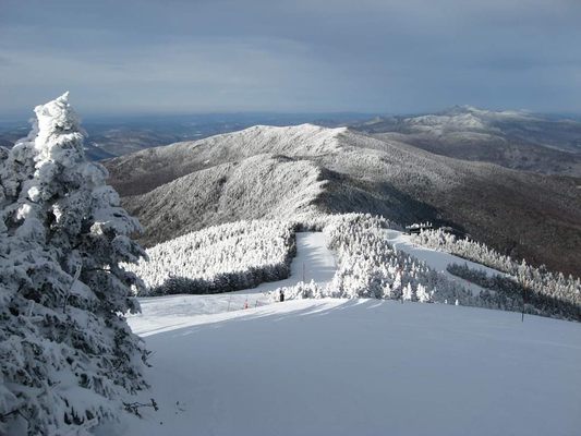 Cannon Mountain Ski Resort by null