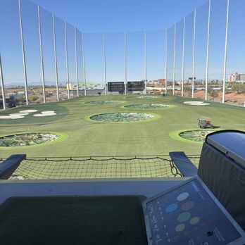 Topgolf - Sports Bars Near Me - Glendale, Arizona