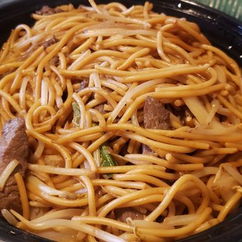 Ming's Restaurant - Black pepper beef fried noodle - Chinese Near Me - Markham, Ontario