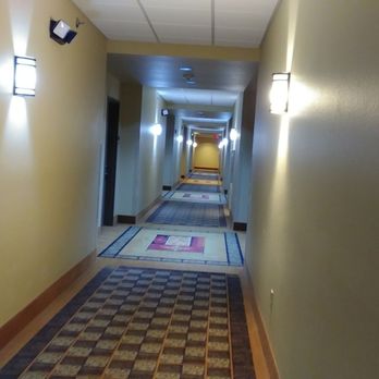 Arbuckle Lodge Gillette - The 3rd floor hallway - Hotels Near Me - Gillette, Wyoming