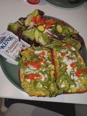 Momo’s Cafe by null