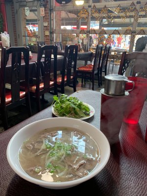 Hien Vuong Restaurant by null