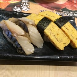 板長壽司 - Mackerel? And egg.