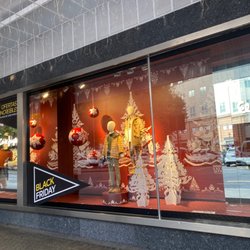 El Corte Inglés - Old Fashioned Display windows
