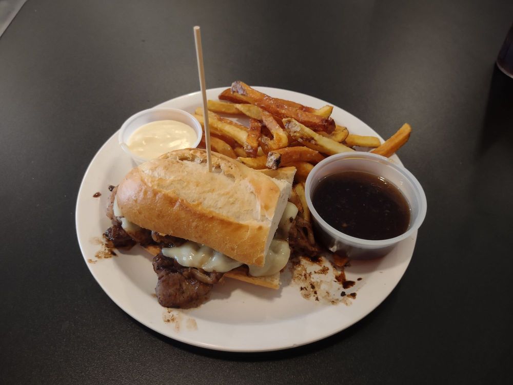 Food from The Barefoot Burger