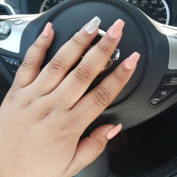 LA Nails Spa - When i got them, i was cut up, i wish i had a pic of the back of my hands they peeled really bad - Nail Salons Near Me - Los Angeles, California