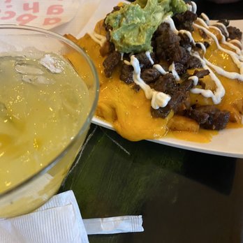 Estrella Negra - Carne asada fries and margarita - Mexican Near Me - Chicago, Illinois