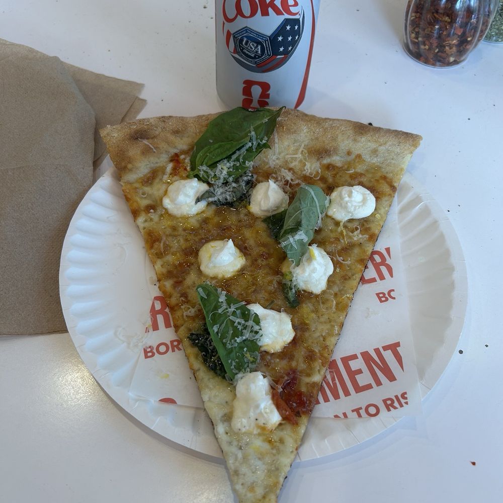 Fermento Pizza - The Bee Sting - Pizza Near Me - New York, New York